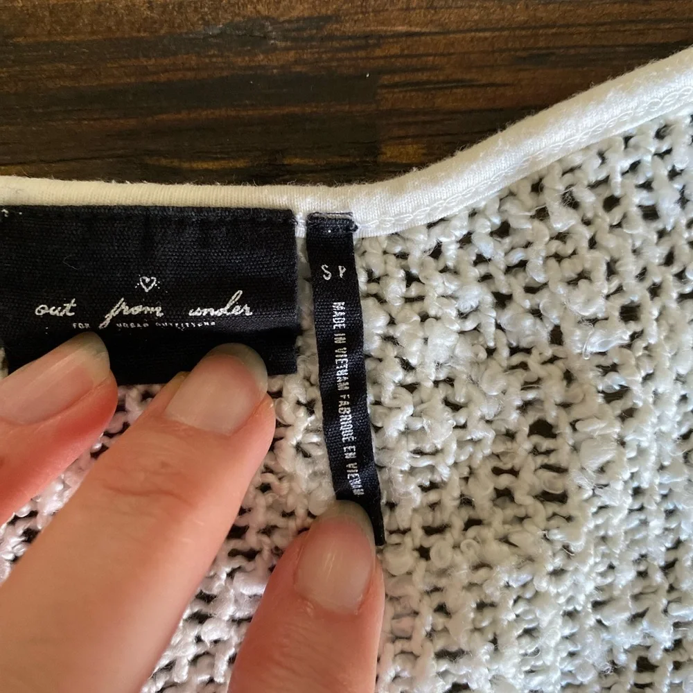 UO Out from Under double scoop neck slouchy loose knit crop sweater - Picture 5 of 11